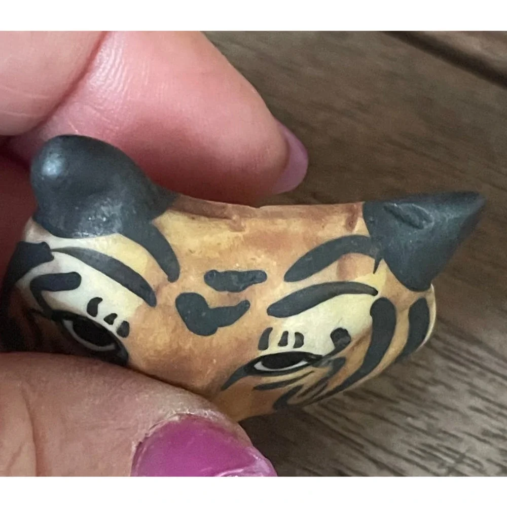 Carol Halmy Porcelain Tiger Brooch/Pin